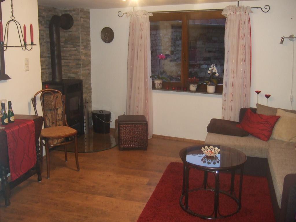 Kleines Winzerhauschen Villa Bremm Cameră foto